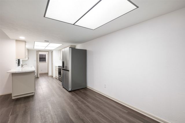 2212 Grapevine Lane, Carrollton, TX 75007