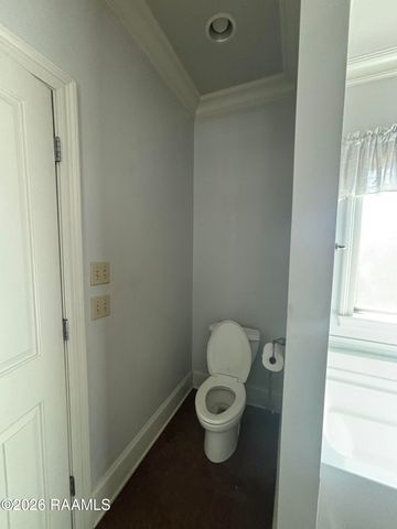 900 Russo Road, New Iberia, LA 70563