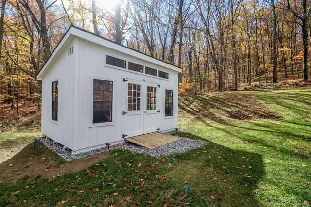 66 Putnam Park Road, Bethel, CT 06801