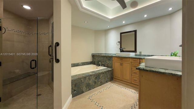 2000 Island Blvd 3004, Aventura, FL 33160