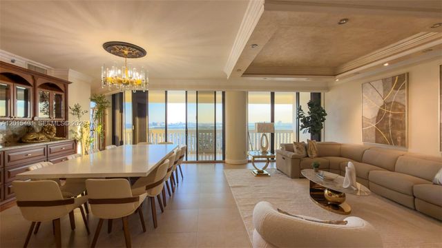 2000 Island Blvd 3004, Aventura, FL 33160