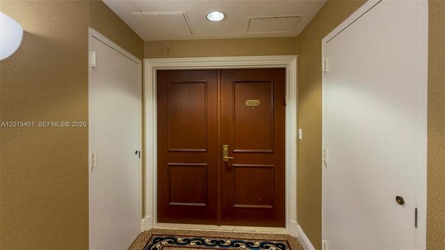 2000 Island Blvd 3004, Aventura, FL 33160
