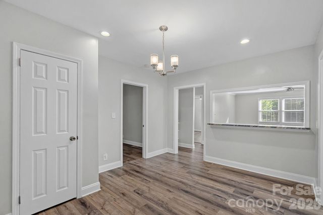 2561 Lumina Avenue, Charlotte, NC 28208