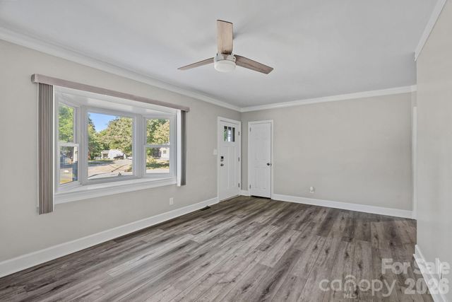 2561 Lumina Avenue, Charlotte, NC 28208