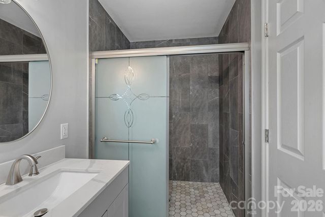 2561 Lumina Avenue, Charlotte, NC 28208