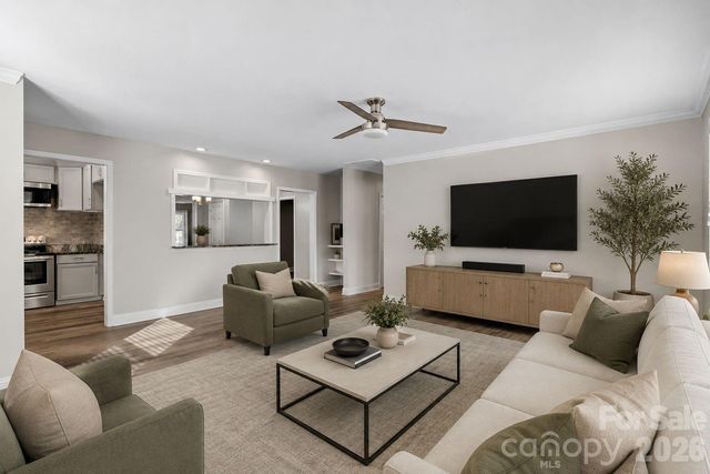 2561 Lumina Avenue, Charlotte, NC 28208