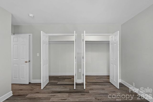 2561 Lumina Avenue, Charlotte, NC 28208