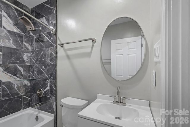2561 Lumina Avenue, Charlotte, NC 28208