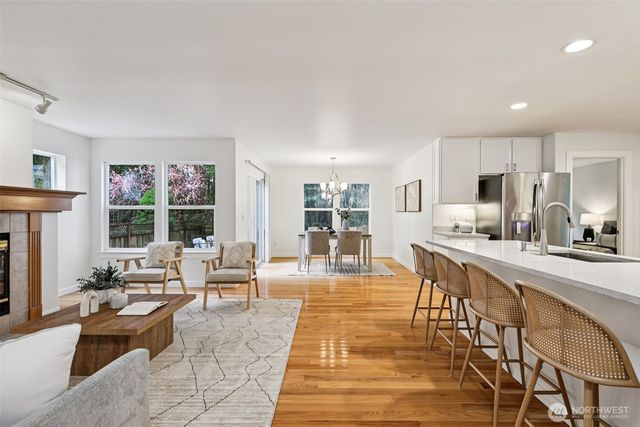 34524 SE Linden Loop, Snoqualmie, WA 98065