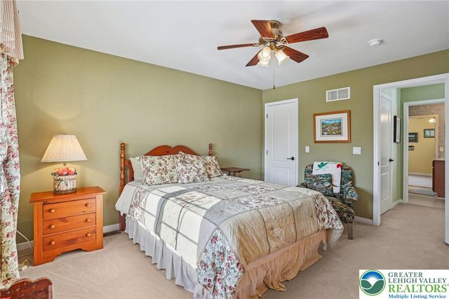 2509 Ludwig Court, Lower Macungie Twp, PA 18062