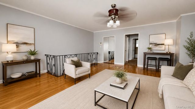 196-43 Dunton Avenue 2C, Holliswood, NY 11423