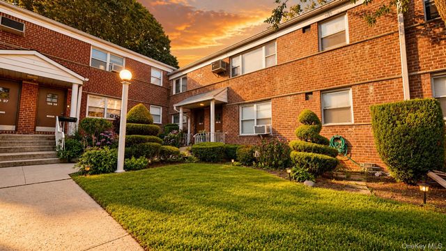 196-43 Dunton Avenue 2C, Holliswood, NY 11423