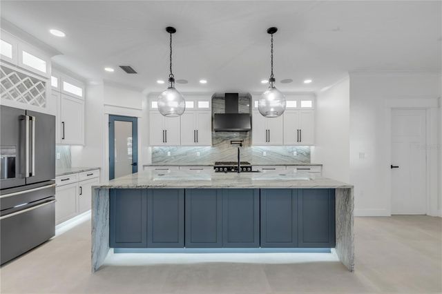 210 DUE EAST STREET, New Smyrna Beach, FL 32169