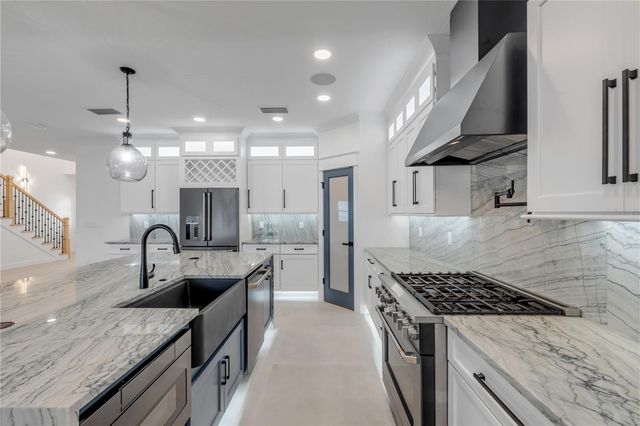 210 DUE EAST STREET, New Smyrna Beach, FL 32169