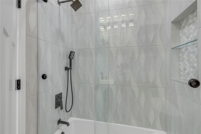 210 DUE EAST STREET, New Smyrna Beach, FL 32169