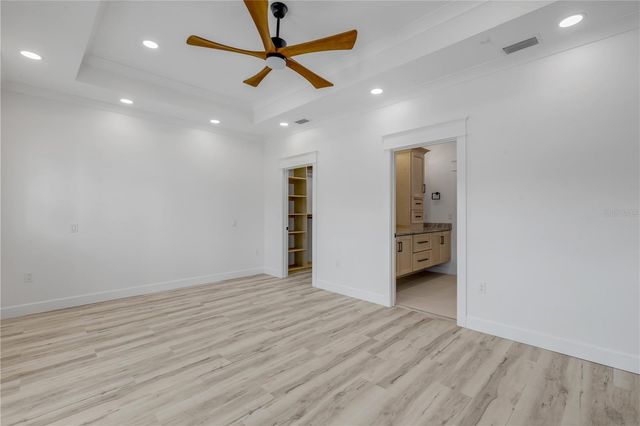 210 DUE EAST STREET, New Smyrna Beach, FL 32169