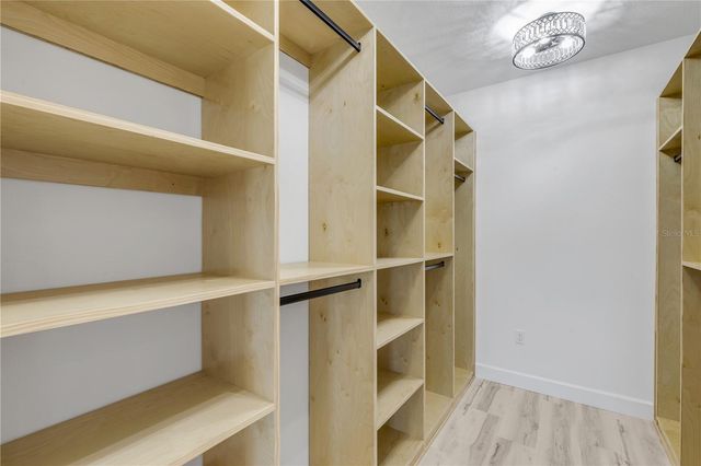 210 DUE EAST STREET, New Smyrna Beach, FL 32169