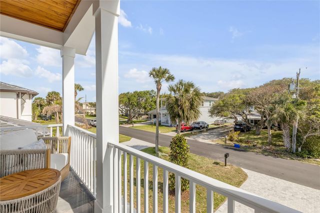 210 DUE EAST STREET, New Smyrna Beach, FL 32169