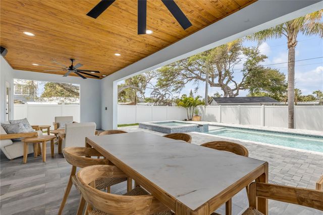 210 DUE EAST STREET, New Smyrna Beach, FL 32169