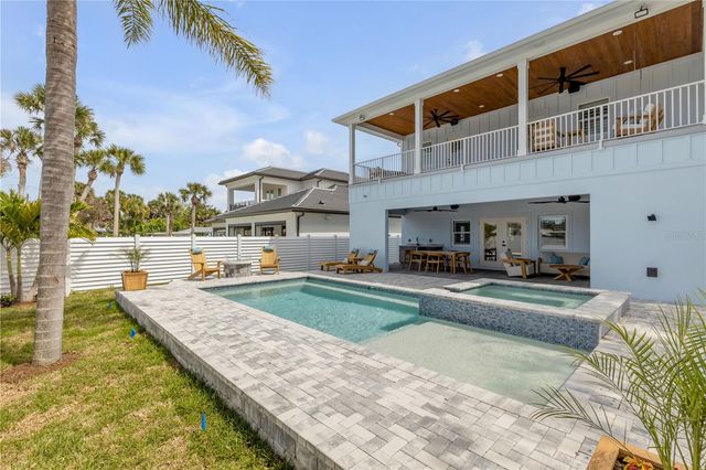 210 DUE EAST STREET, New Smyrna Beach, FL 32169