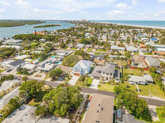 210 DUE EAST STREET, New Smyrna Beach, FL 32169