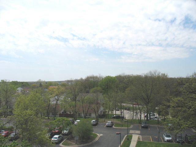 1840 Huntington Boulevard 607, Hoffman Estates, IL 60169