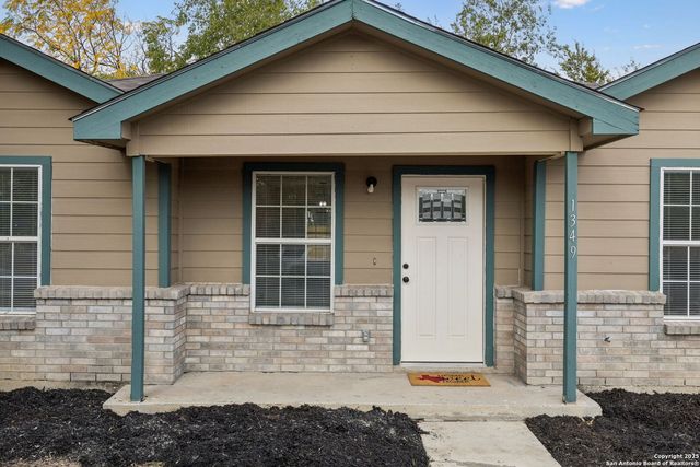 1349 Rivas St, San Antonio, TX 78207