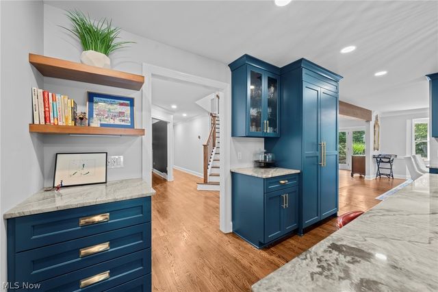 20 Solether Lane, Chagrin Falls, OH 44022