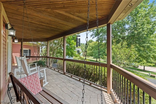 20 Solether Lane, Chagrin Falls, OH 44022