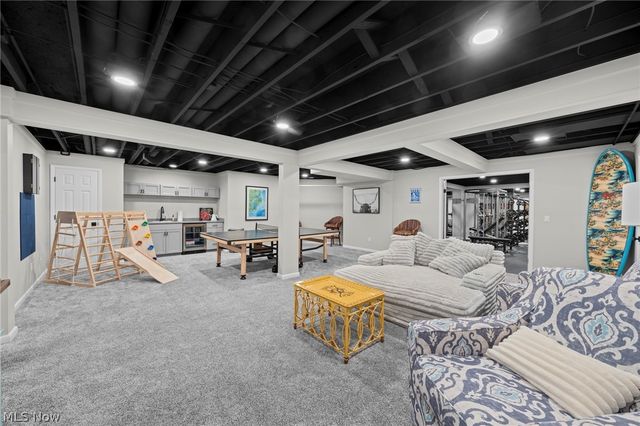 20 Solether Lane, Chagrin Falls, OH 44022