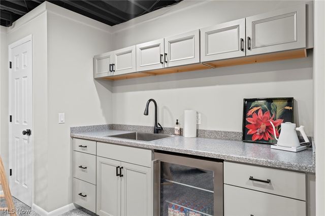 20 Solether Lane, Chagrin Falls, OH 44022