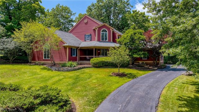 20 Solether Lane, Chagrin Falls, OH 44022