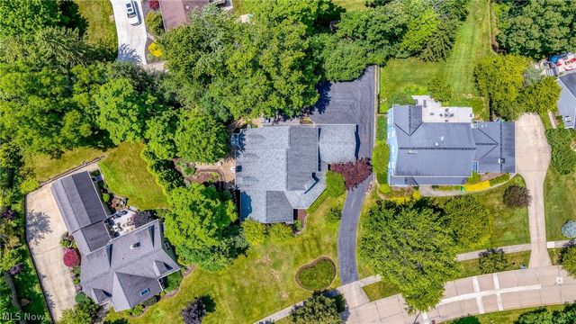20 Solether Lane, Chagrin Falls, OH 44022