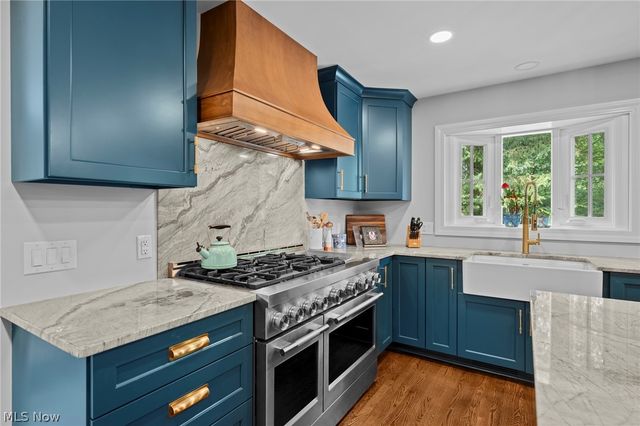 20 Solether Lane, Chagrin Falls, OH 44022