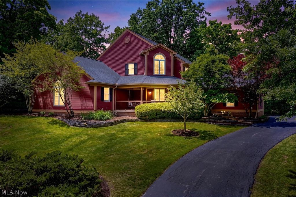 20 Solether Lane, Chagrin Falls, OH 44022