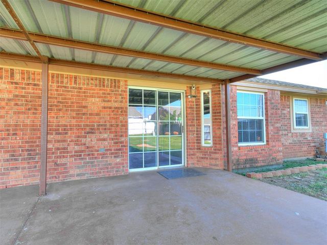 2000 Sunrise Drive, Moore, OK 73160