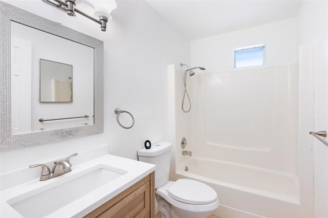 10693 N Military Trail 14, Palm Beach Gardens, FL 33410