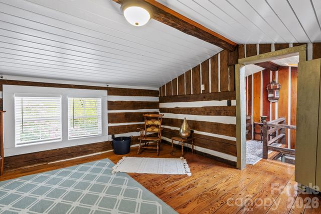 285 Glenaire Drive, Mars Hill, NC 28754