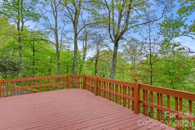 285 Glenaire Drive, Mars Hill, NC 28754