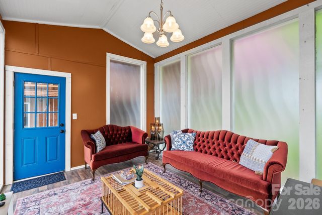 285 Glenaire Drive, Mars Hill, NC 28754
