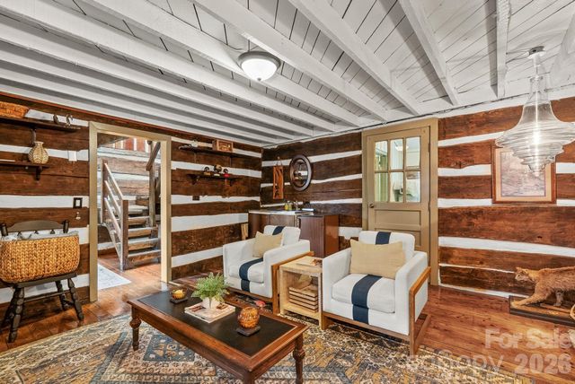 285 Glenaire Drive, Mars Hill, NC 28754