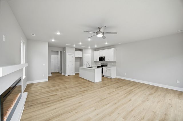 1422 NW 3rd Lane, Grimes, IA 50111