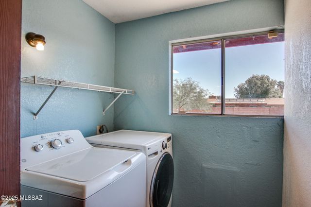 3725 W Brambly Drive, Tucson, AZ 85741