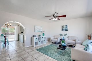 3725 W Brambly Drive, Tucson, AZ 85741