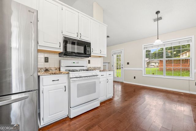 1909 Portwest Way, Hampton, GA 30228
