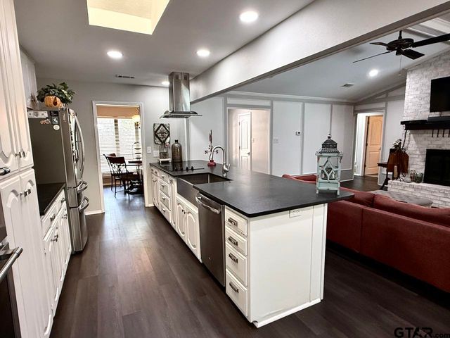 408 Lonestar Ln, Hideaway, TX 75771