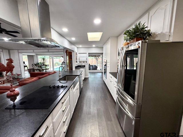 408 Lonestar Ln, Hideaway, TX 75771