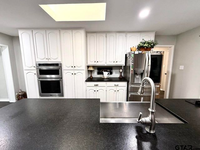 408 Lonestar Ln, Hideaway, TX 75771