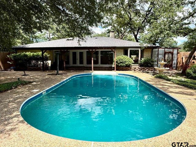 408 Lonestar Ln, Hideaway, TX 75771
