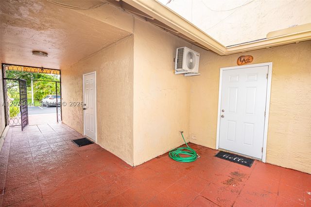 8120 SW 103rd Ave 8120, Miami, FL 33173
